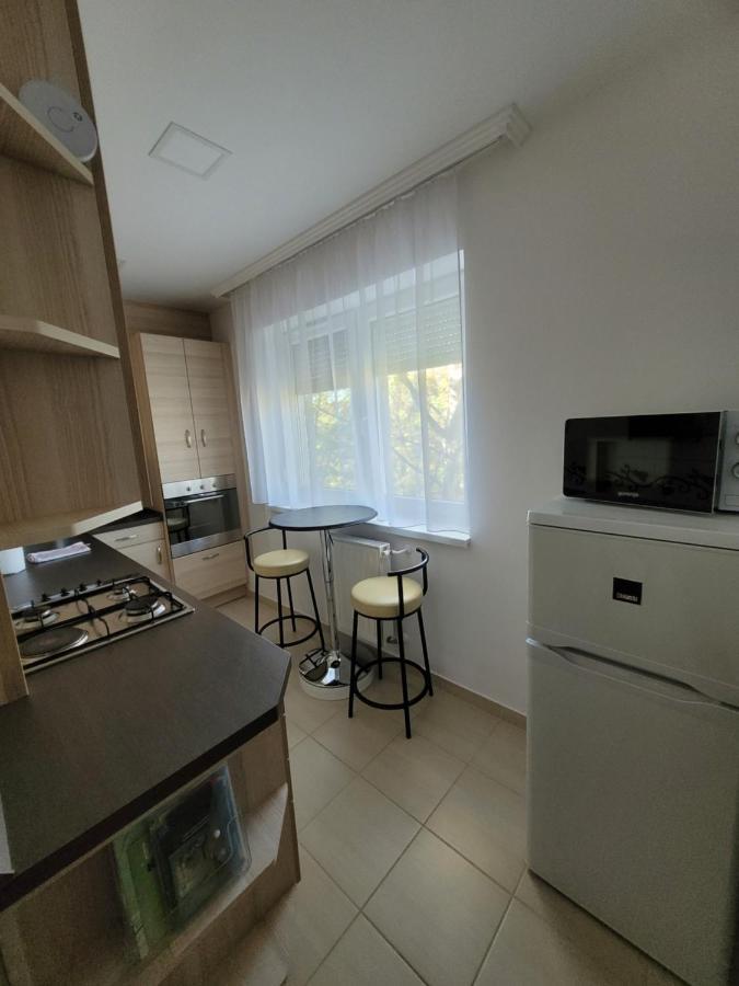 Matrix Apartman เบเกซซาบา ภายนอก รูปภาพ
